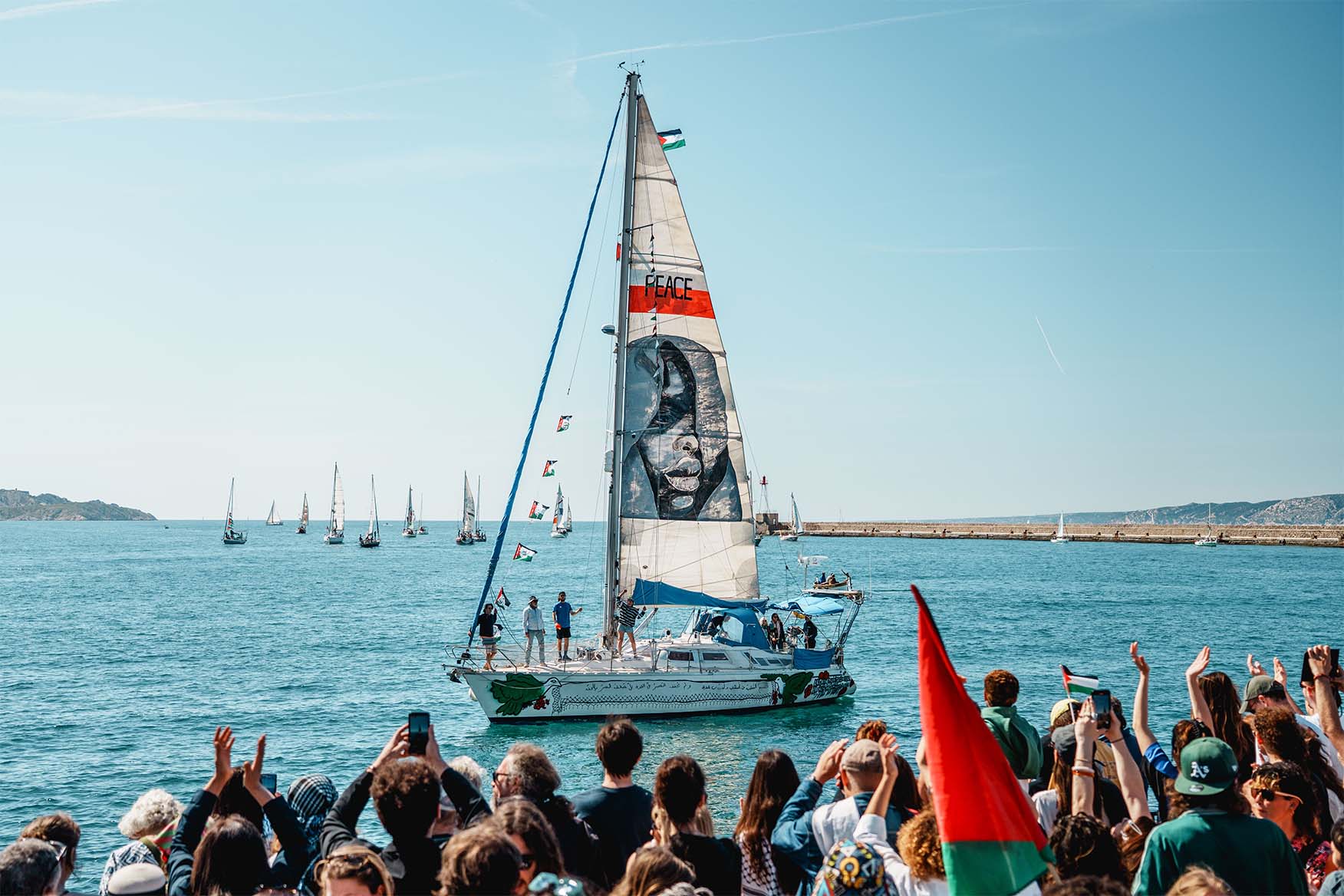 AL KARAMA - justice boat - FFC French campaign boat